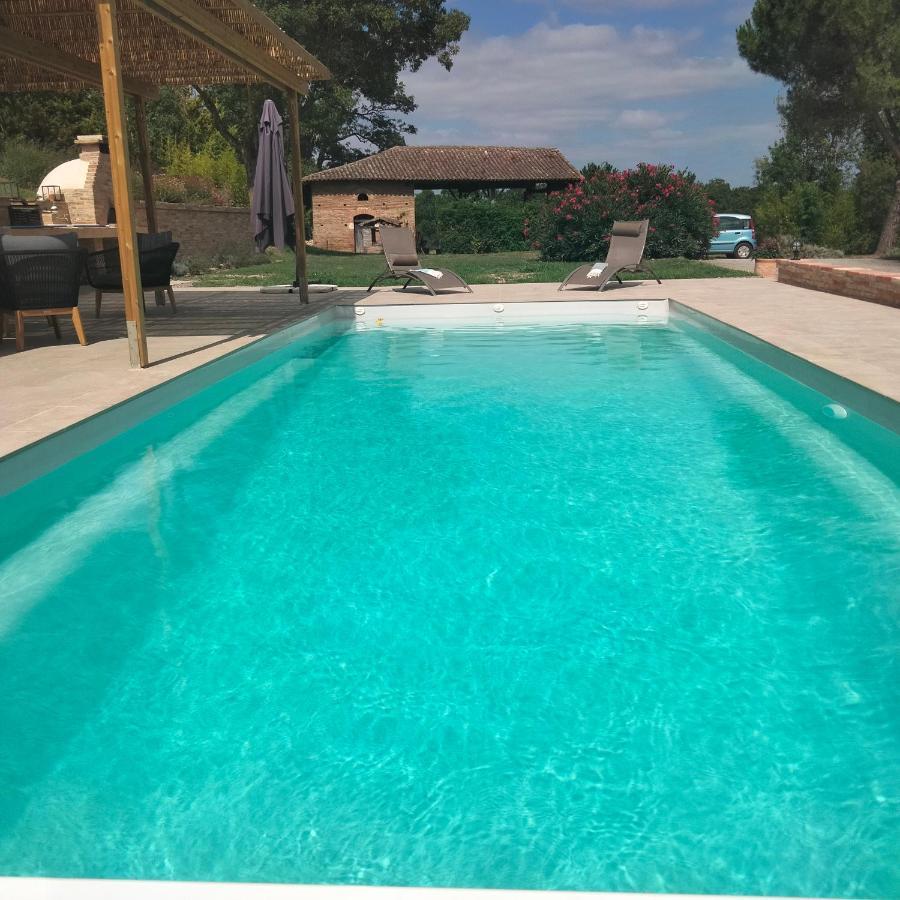 Chambres d'Hôtes Le Loubet LʼIsle-Jourdain Extérieur photo