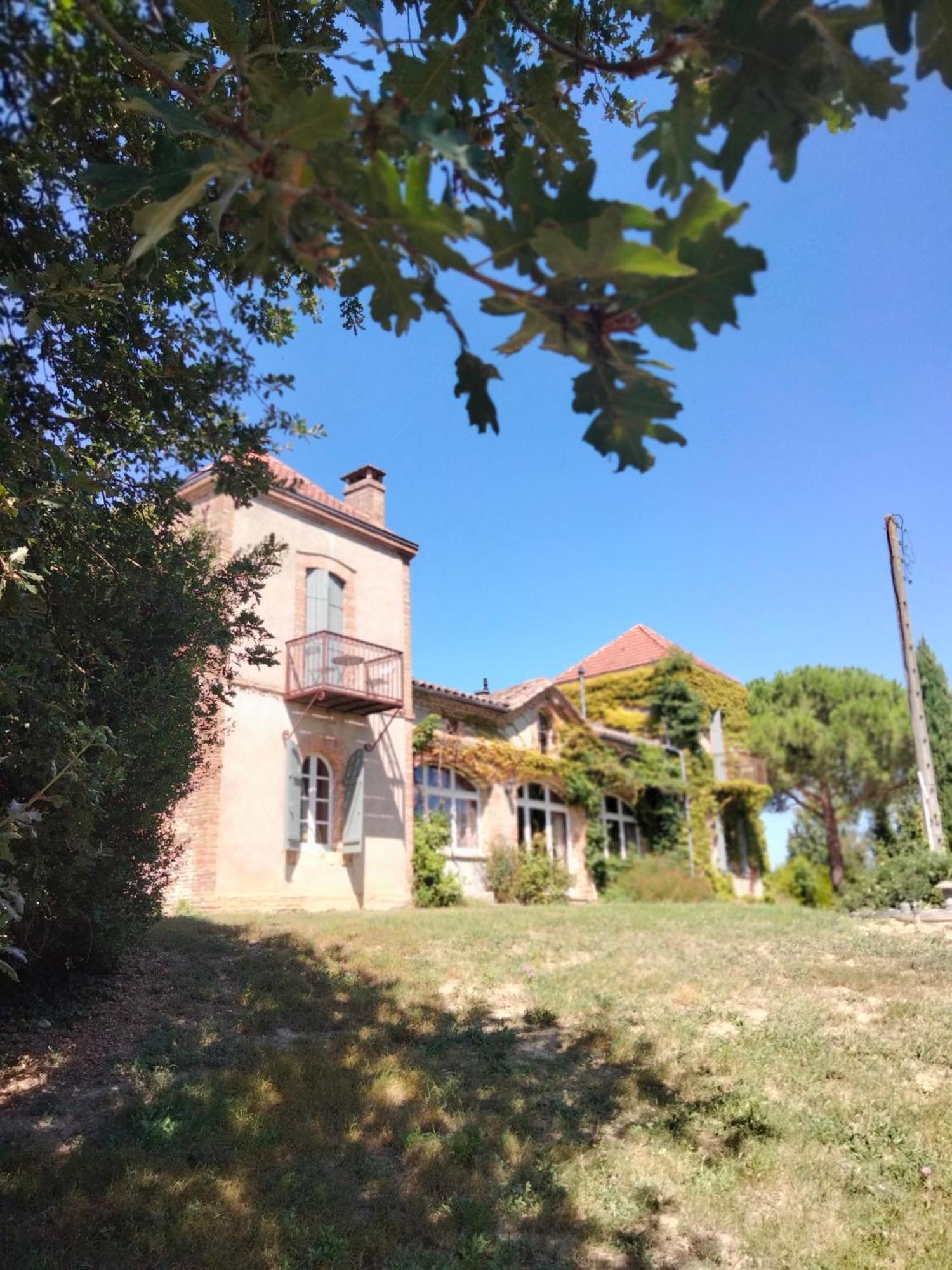 Chambres d'Hôtes Le Loubet LʼIsle-Jourdain Extérieur photo